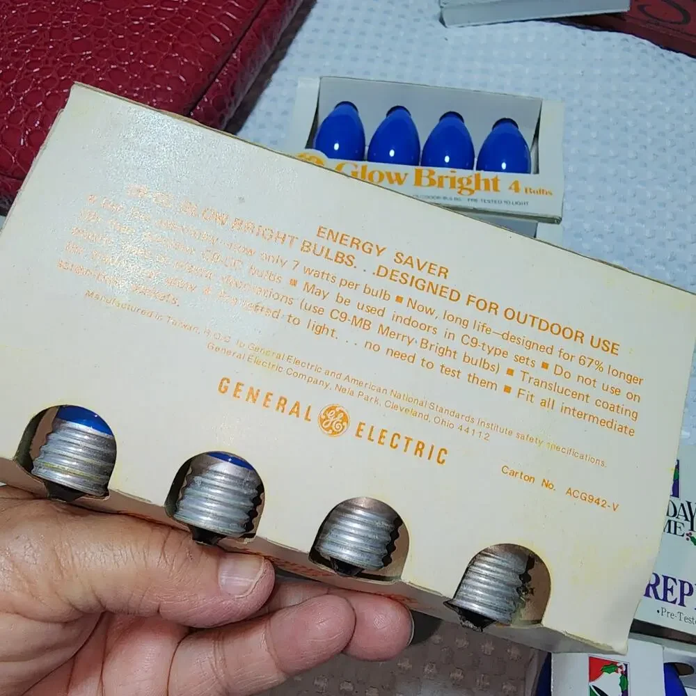 VINTAGE GE SET OF 4 C 9.25 BLUE CHRISTMAS REPLACEMENT BULBS 3 BOXES